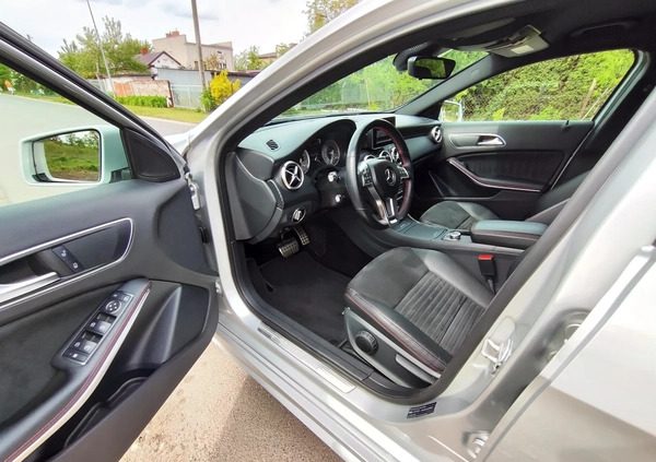 Mercedes-Benz Klasa A cena 62999 przebieg: 190000, rok produkcji 2012 z Marki małe 106